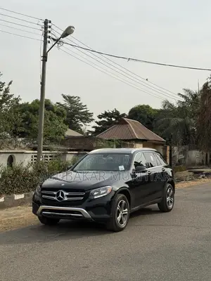 Mercedes-Benz GLC-Class 2016 Black