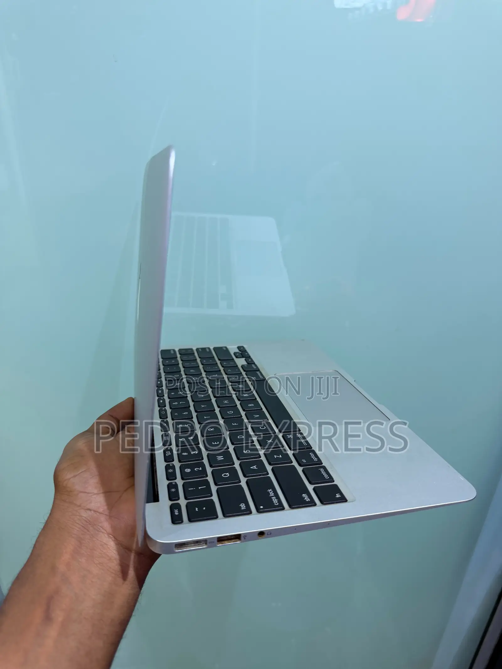Laptop Apple MacBook Air 2013 4GB Intel Core i5 SSD 128GB