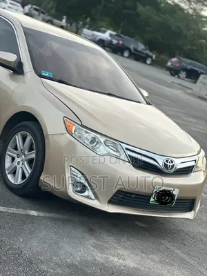 Toyota Camry 2013 Gold