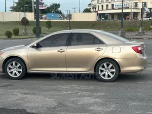 Toyota Camry 2013 Gold