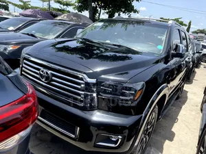 Toyota Sequoia Limited 4dr SUV 4WD (5.7L 8cyl 6A) 2012 Black