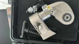 S30000 1inch Square Drive Hydraulic Torque Wrench 3225 Ft. LBS