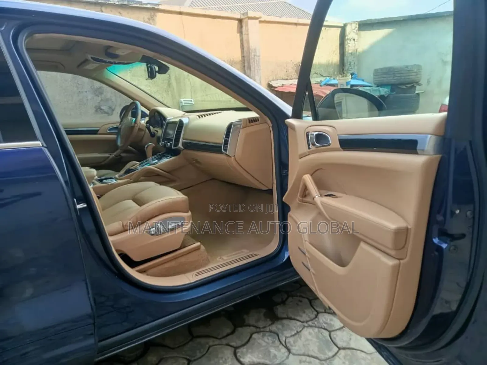 Porsche Cayenne Tiptronic 2012 Blue