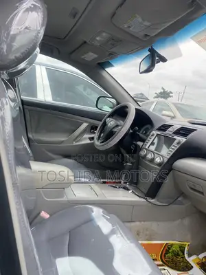 Toyota Camry SE 4dr Sedan (2.5L 4cyl 6AM) 2010 Silver
