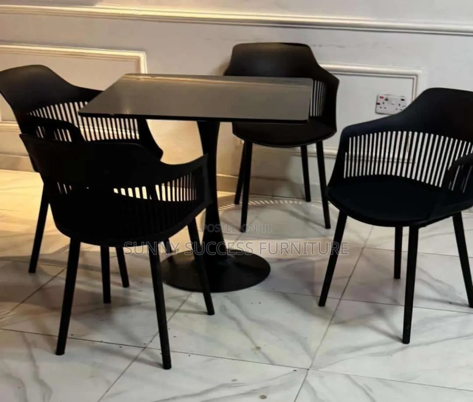 4 In1 Dinning Set