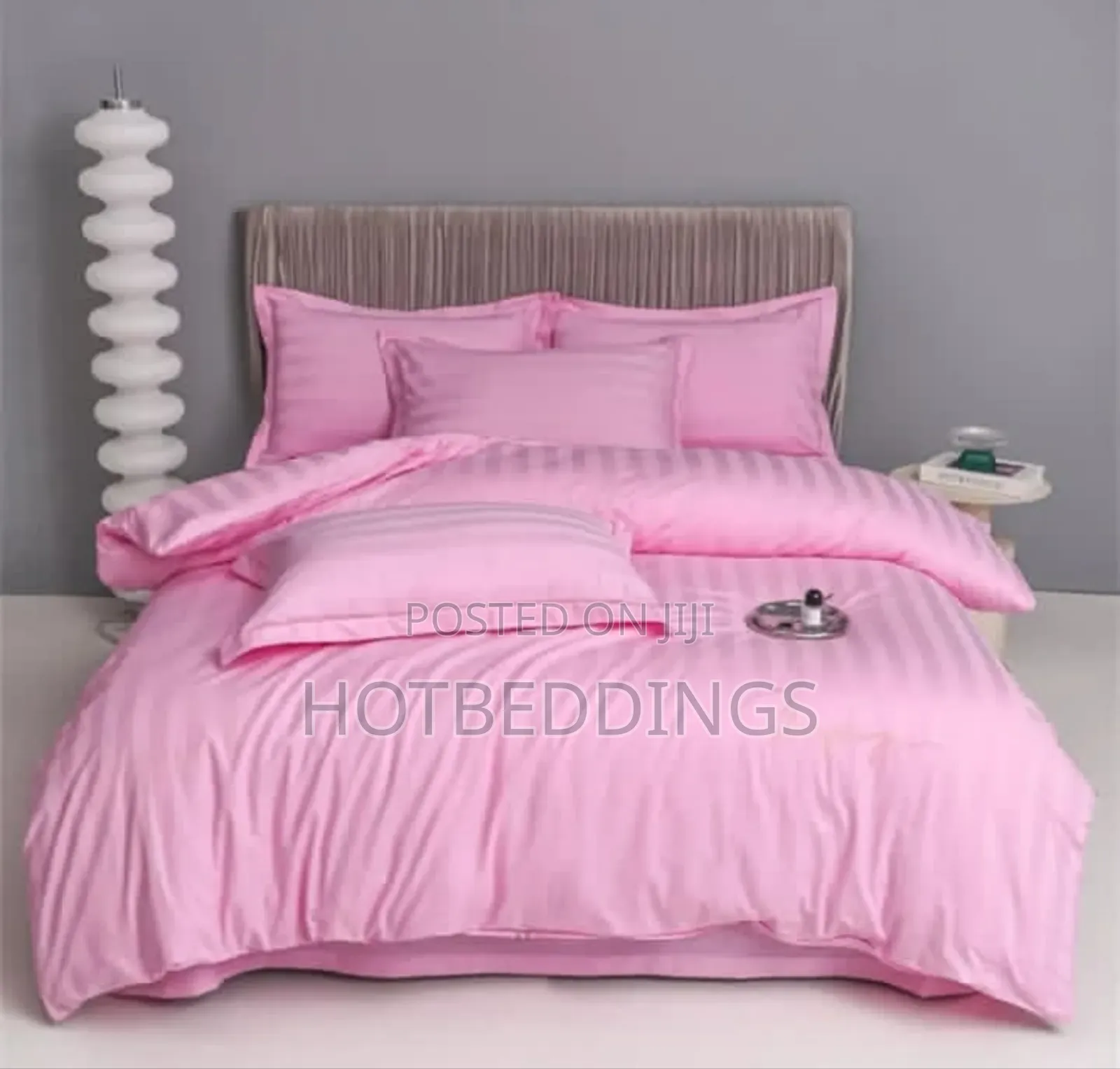 Zussy Duvet, Bedsheet and 4 Pillow Cases