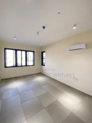 2bdrm Apartment in Lekki Phase One for rent