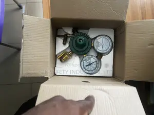 Oxygen Regulator