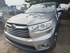 Toyota Highlander Limited V6 4x2 (3.5L 6cyl 6A) 2016 Silver