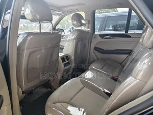 Mercedes-Benz M Class ML350 4dr SUV (3.5L 6cyl 7A) 2015 Black