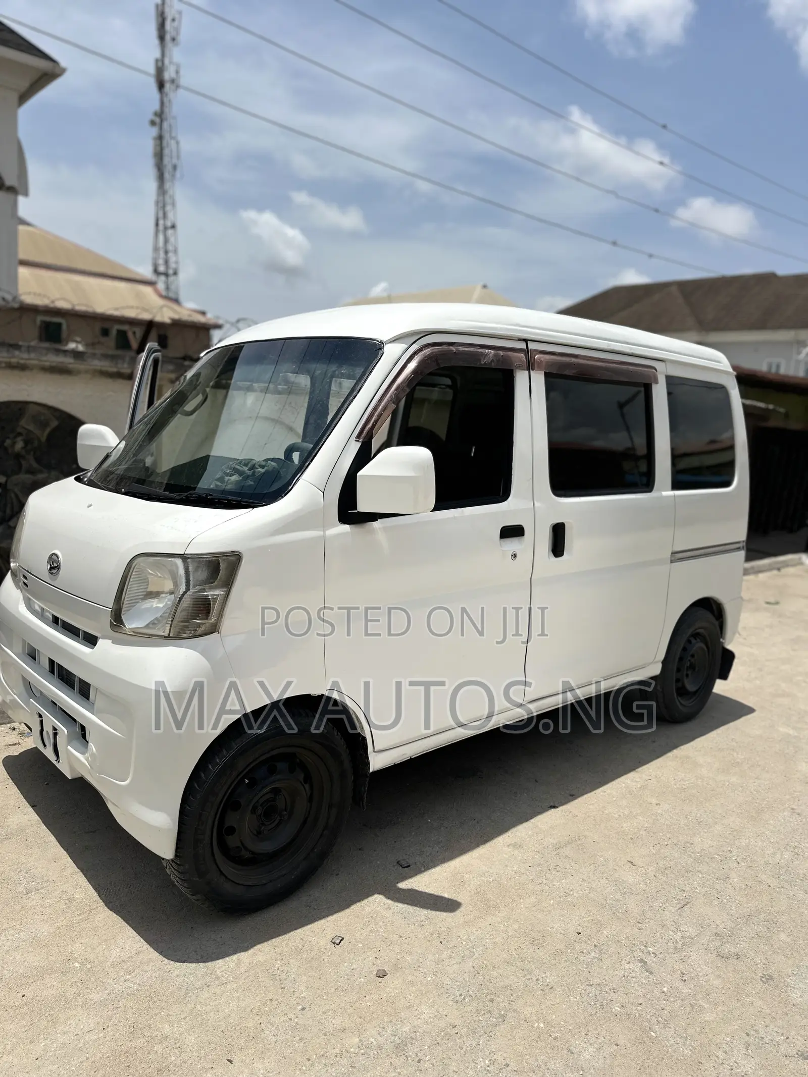 Daihatsu Hijet 2010 White
