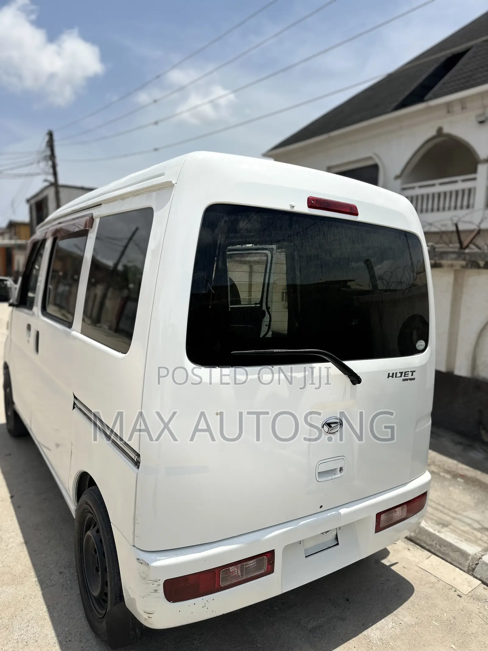 Daihatsu Hijet 2010 White