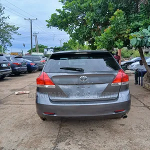 Toyota Venza 2011 Gray