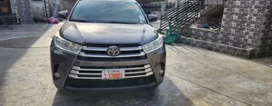 Toyota Highlander 2018 Brown
