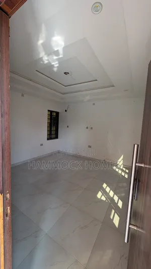 3bdrm Duplex in Kolapo Ishola Gra, Akobo for rent