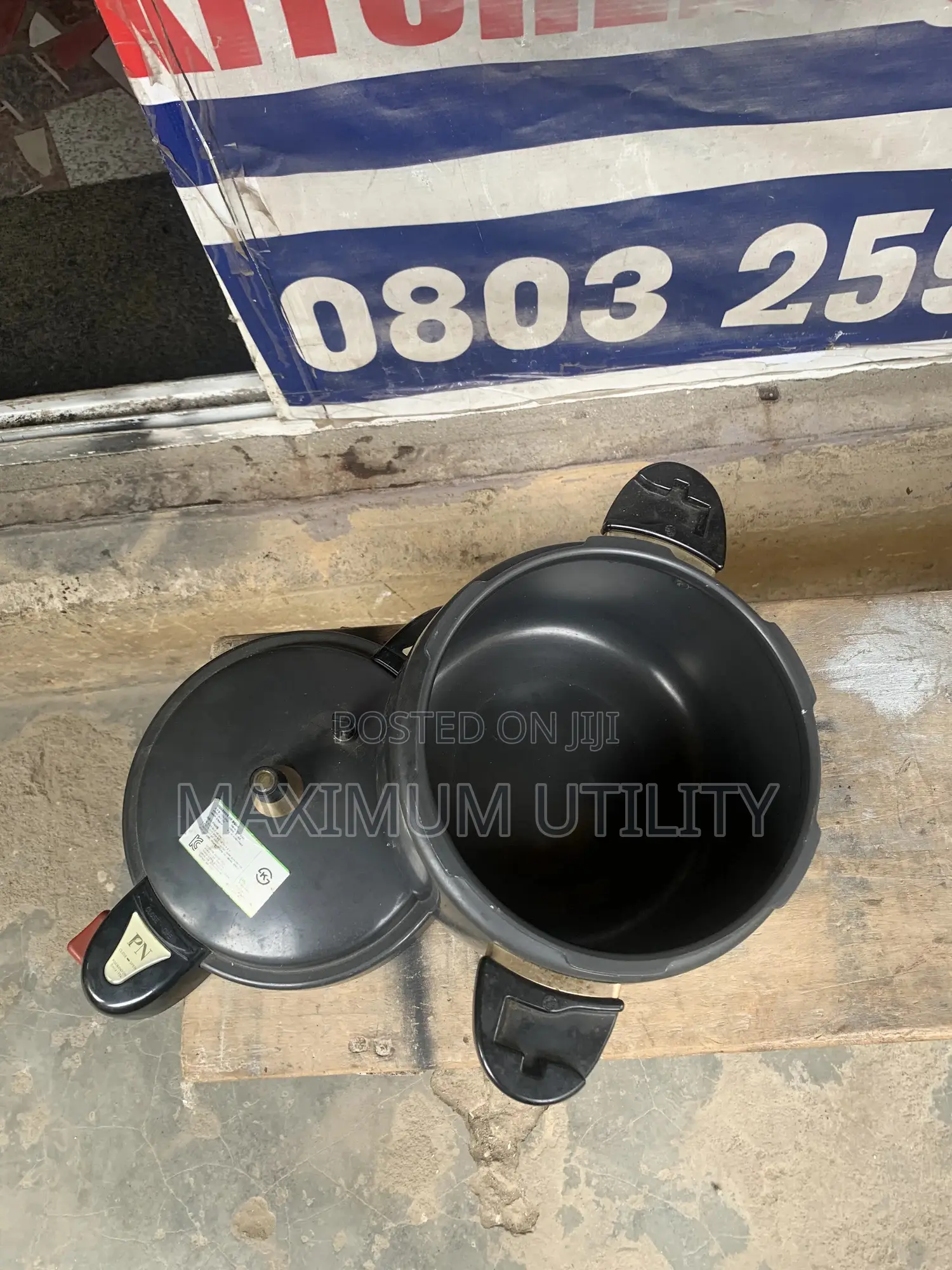 Pn 4.5 and Non Stick Pressure Pot