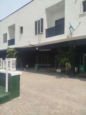 4bdrm Duplex in VGC / Ajah for rent