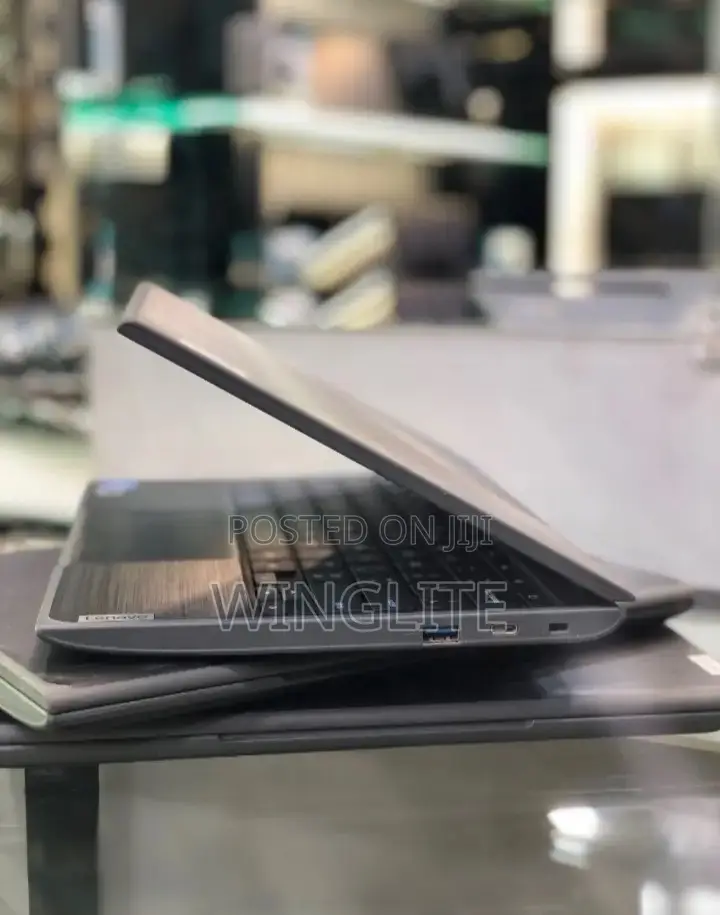 Laptop Lenovo 100e 4GB Intel Celeron SSD 32GB
