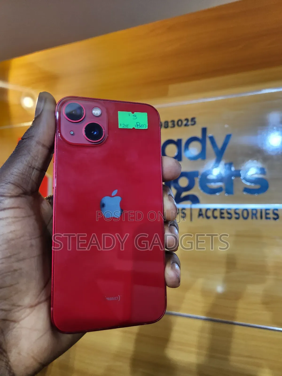 Apple iPhone 13 128 GB Red