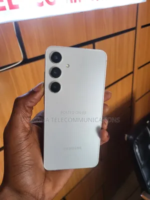 Samsung Galaxy S24+ 256 GB White