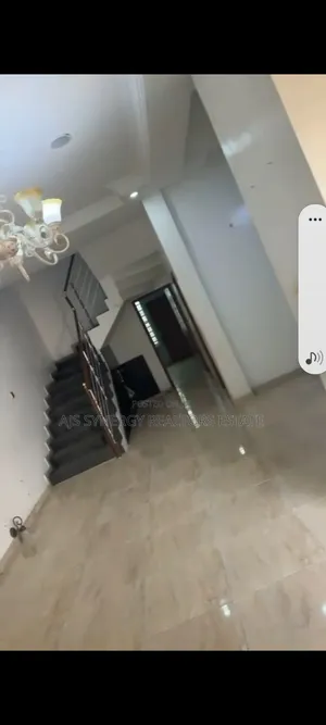 4bdrm Duplex in Osapa london for rent