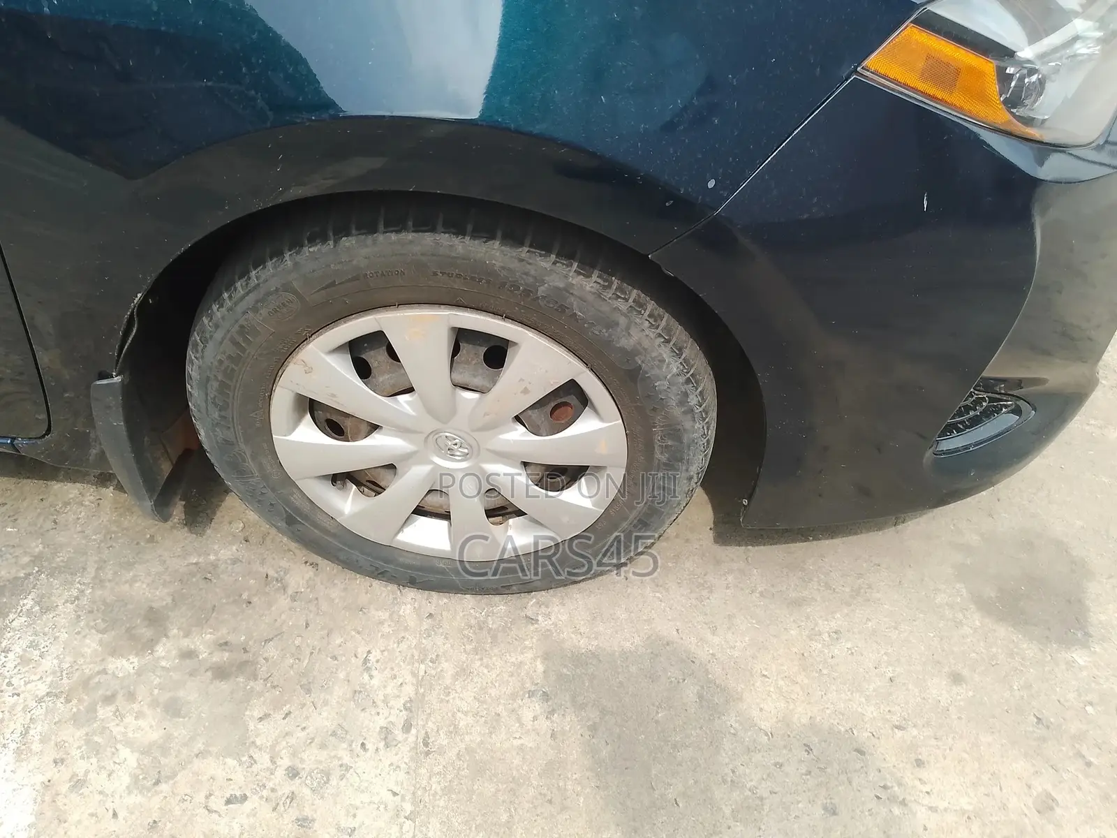 Toyota Corolla 2017 Blue