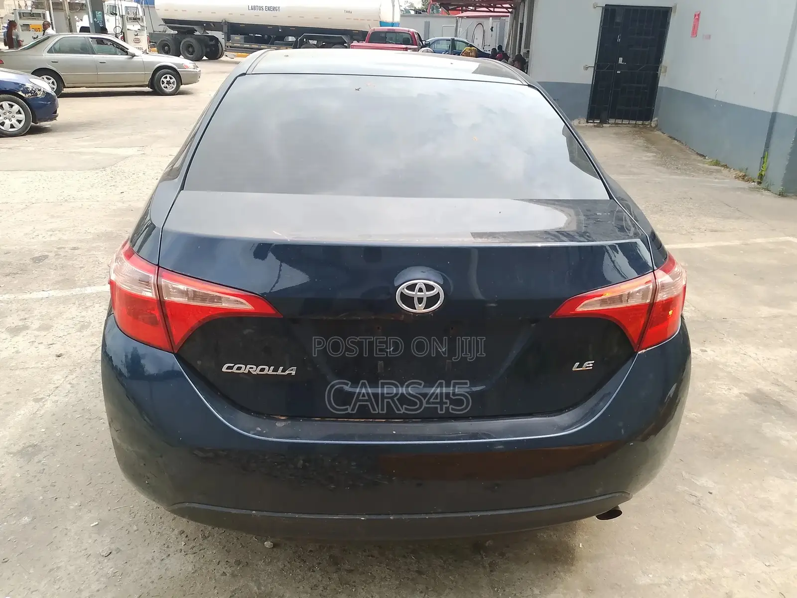 Toyota Corolla 2017 Blue