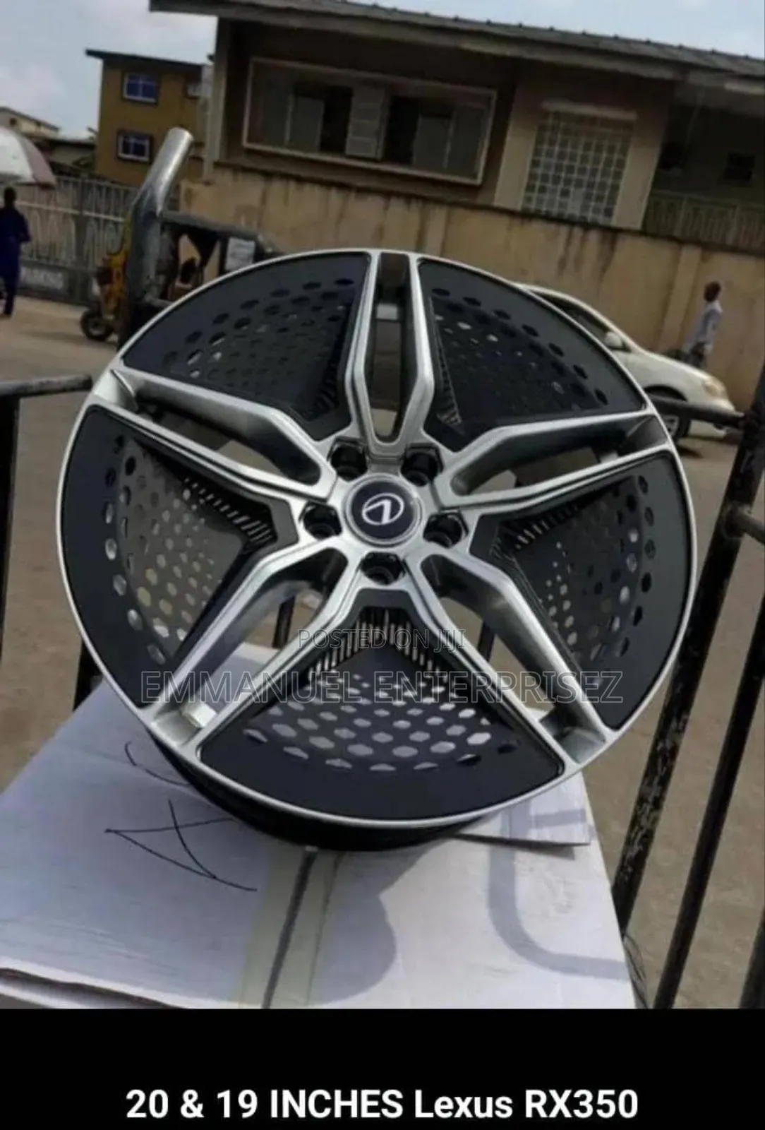 18inchs Alloyed Wheels