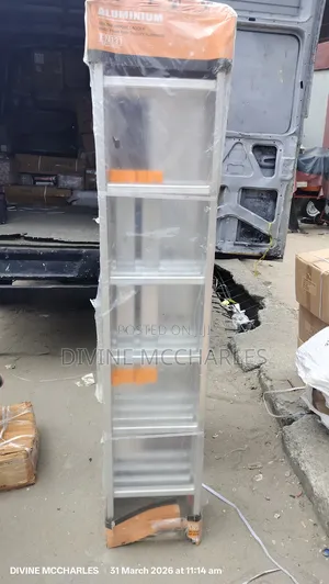 Aluminum Folding Ladder