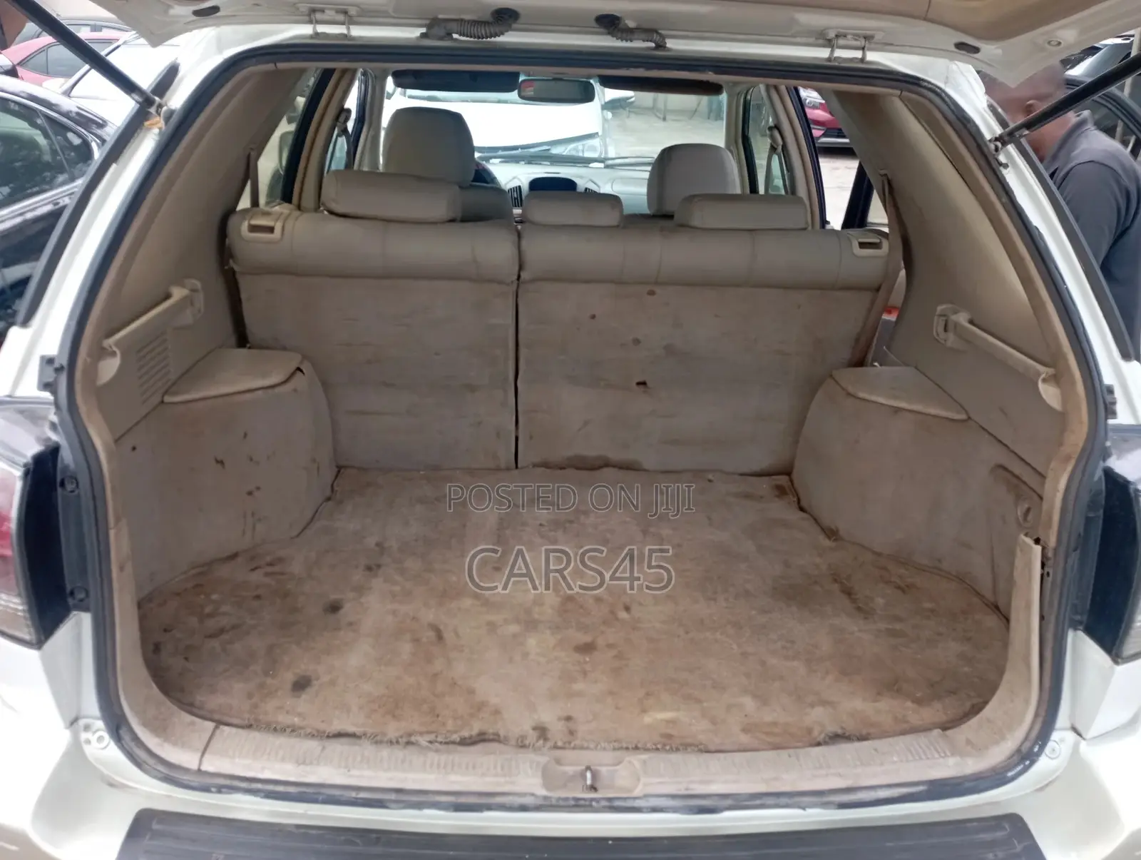 Lexus RX 2000 White