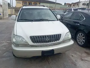 Lexus RX 2000 White