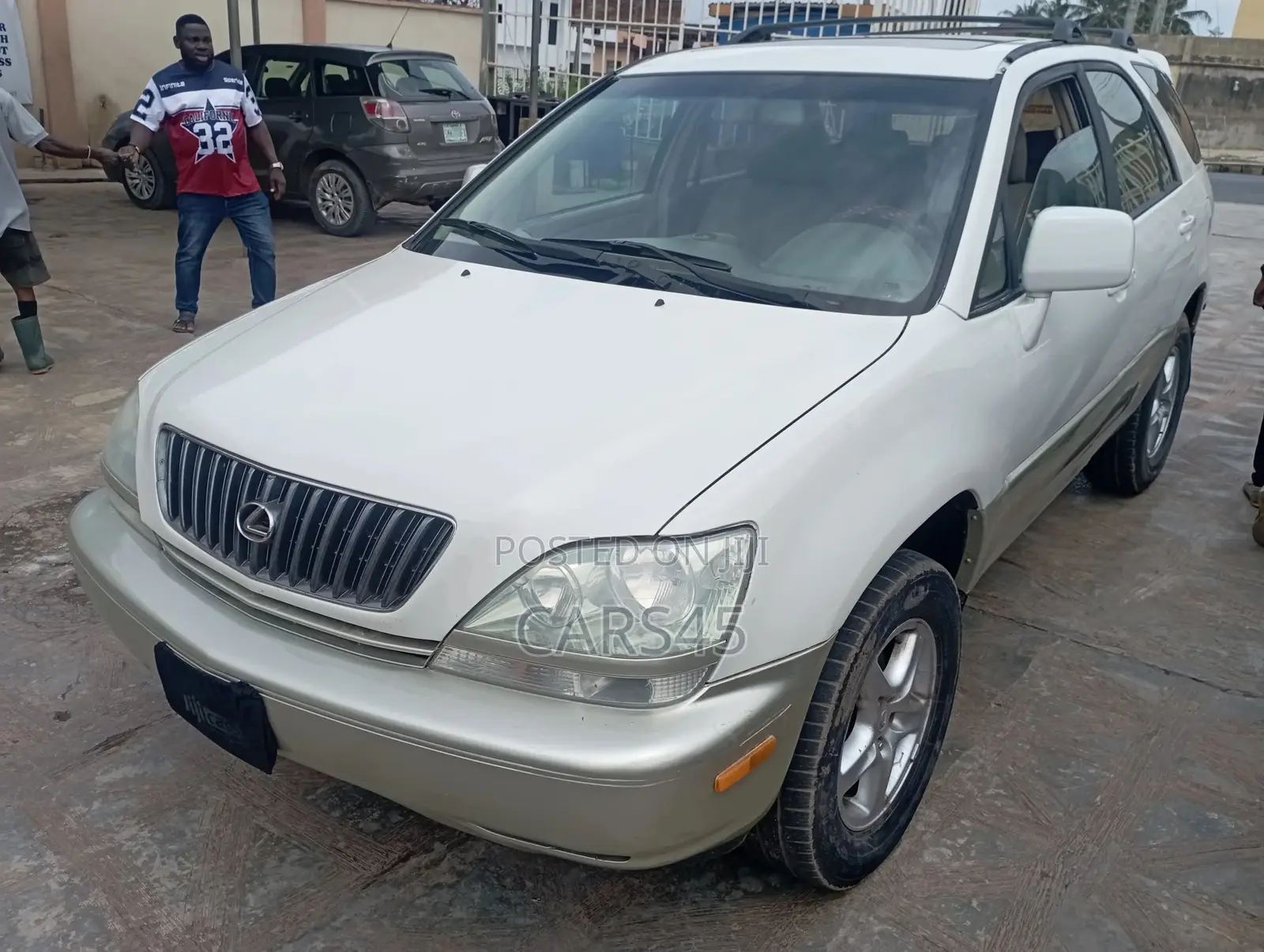 Lexus RX 2000 White