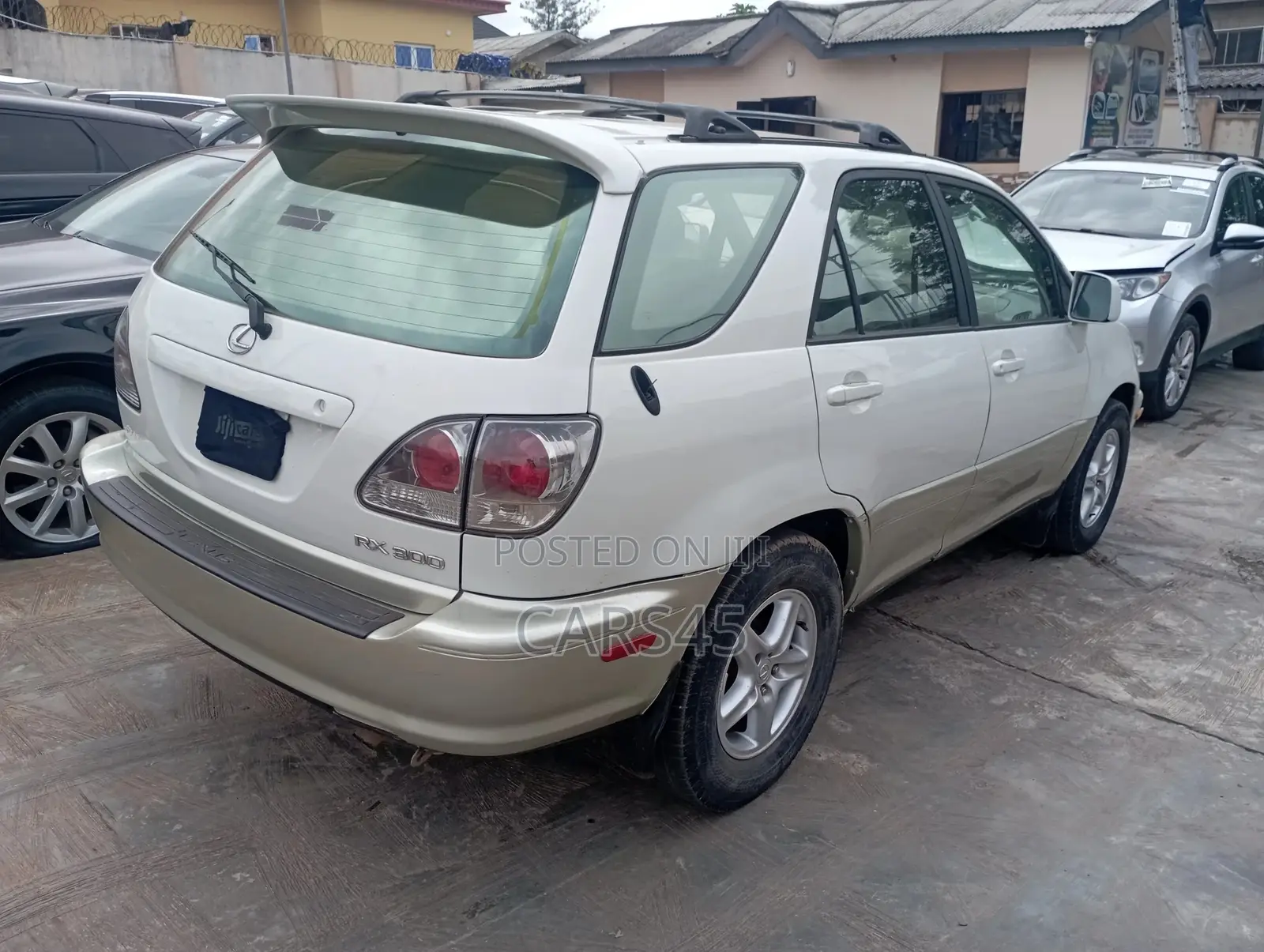 Lexus RX 2000 White