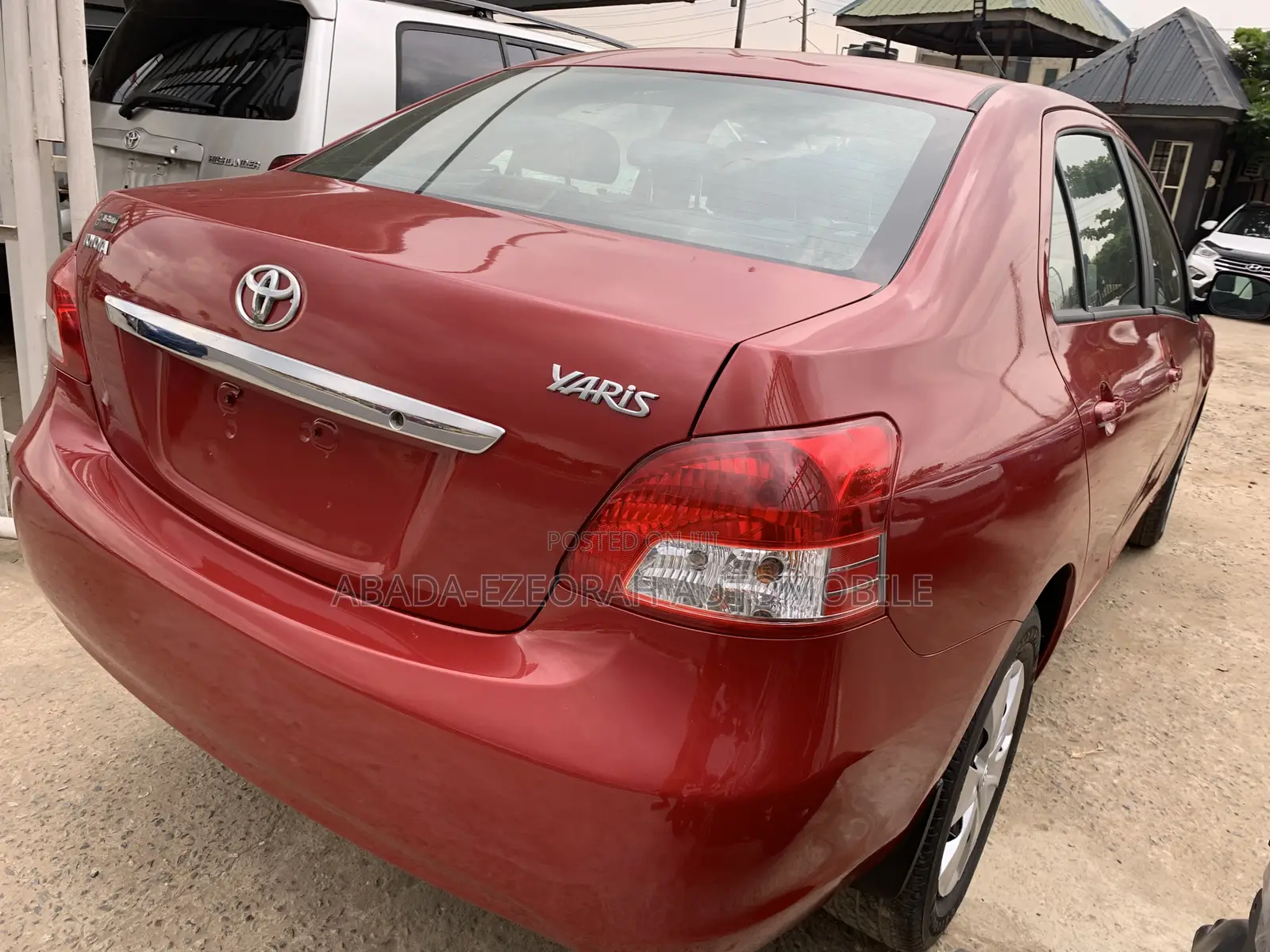 Toyota Yaris 1.5 Liftback Automatic 2009 Red