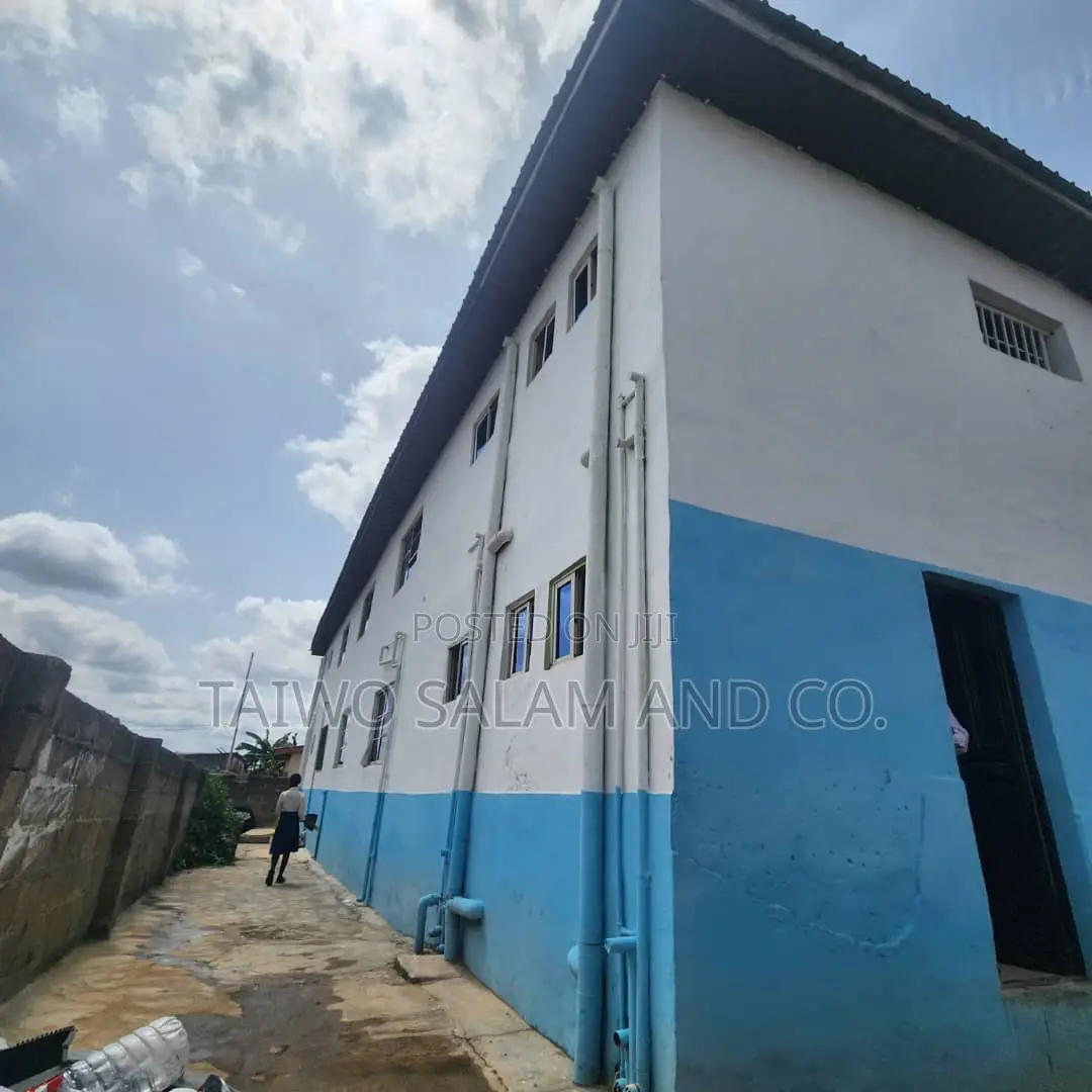 18 Classrooms Functioning Secondary/Primary School