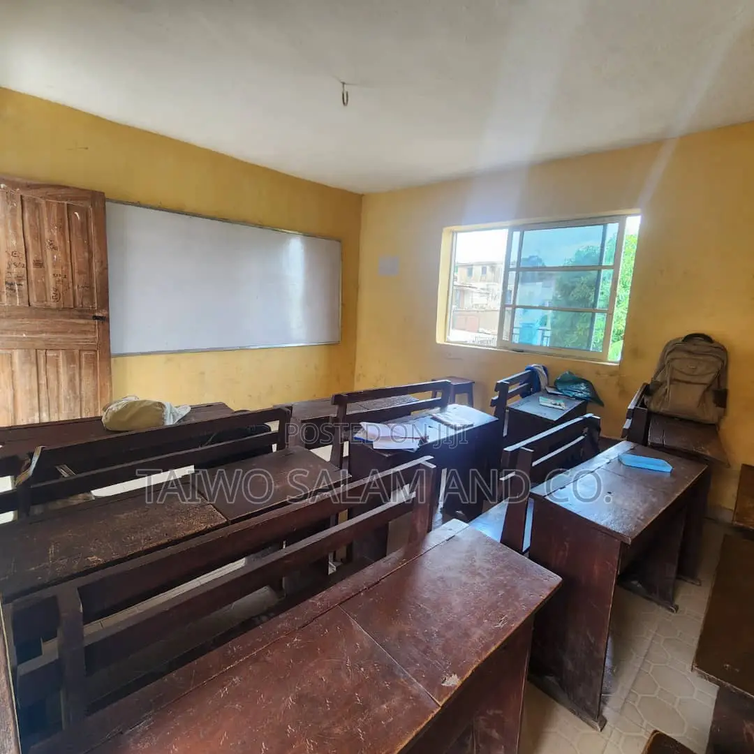 18 Classrooms Functioning Secondary/Primary School