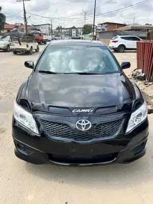 Toyota Camry SE 4dr Sedan (2.5L 4cyl 6A) 2011 Black