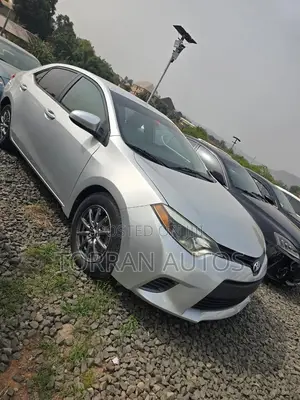 Toyota Corolla LE Eco 4dr Sedan (1.8L 4cyl CVT) 2016 White