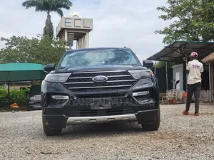 Ford Explorer XLT 2021 Black