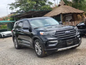 Ford Explorer XLT 2021 Black