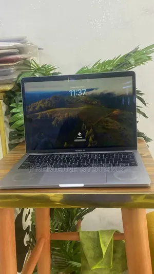 Laptop Apple MacBook Pro 2019 16GB Intel Core i7 SSD 512GB