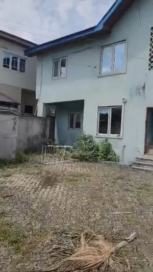 2bdrm Block of Flats in Corrona, Anthony Village for sale
