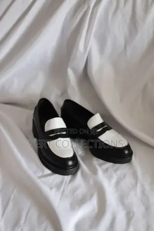 Penny Loafers | White and Black Corperate Shoe