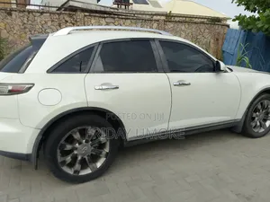 Infiniti FX 2007 White