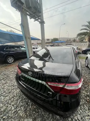 Toyota Camry 2016 Black