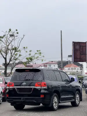 Toyota Land Cruiser 4.0 V6 GXR 2016 Black