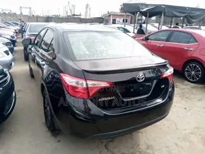 Toyota Corolla LE 4dr Sedan (1.8L 4cyl CVT) 2015 Black