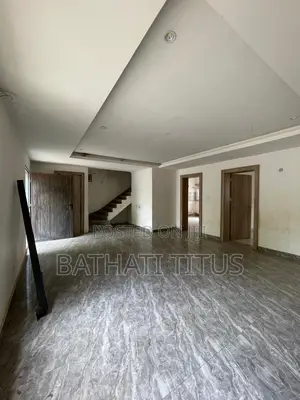 4bdrm Duplex in Life Camp for rent