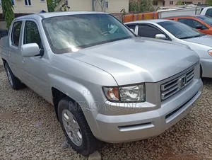 Honda Ridgeline 2009 Silver
