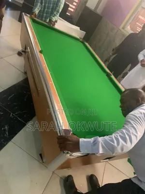 Marble Top With Coin Machine